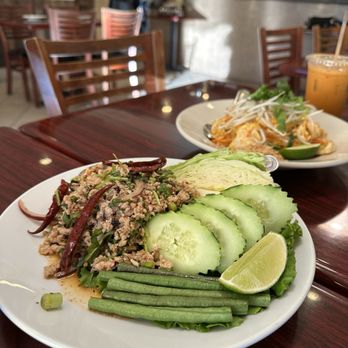The Original Sab-E-Lee - Larb (), Pad Thai () - Asian Fusion Near Me - San Diego, California