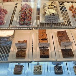 Dessert display