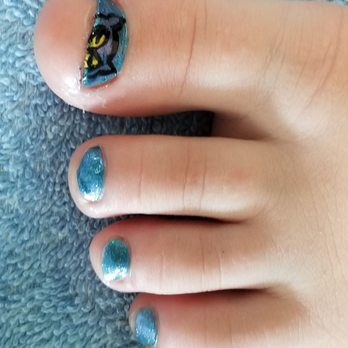 Le Nails - Cat - Nail Salons Near Me - Destin, Florida
