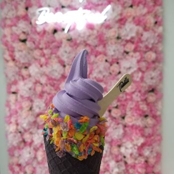 Thrills Soft Serve - hey there IG gorgeous! - Ice Cream & Frozen Yogurt Near Me - Honolulu, Hawaii Thrills Soft Serve - hey there IG gorgeous! - Ice Cream & Frozen Yogurt Near Me - Honolulu, Hawaii