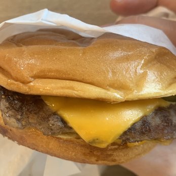 Jollibee - Cheese Burger - Fast Food Near Me - West Covina, California Jollibee - Cheese Burger - Fast Food Near Me - West Covina, California