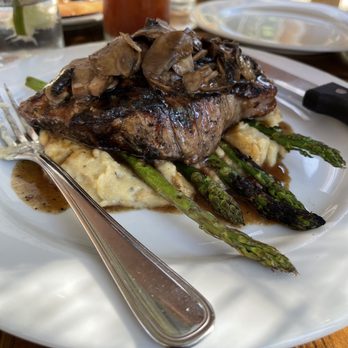 KIN Windsor - Best steak in town - New American Near Me - Windsor, California