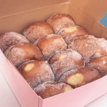 Leonard's Bakery - One dozen malasadas - Bakeries Near Me - Waipahu, Hawaii Leonard's Bakery - One dozen malasadas - Bakeries Near Me - Waipahu, Hawaii
