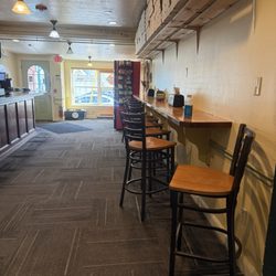 Boston Brothers Pizzeria - Interior
