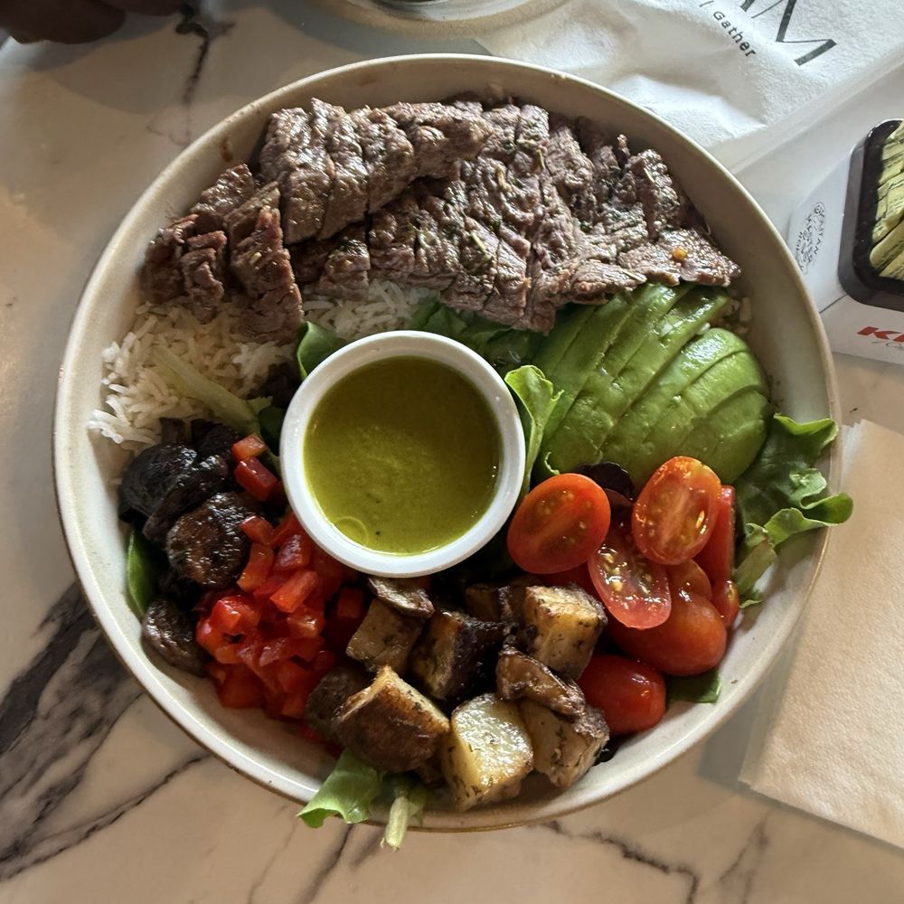 Miam Cafe - steak bowl - Breakfast & Brunch Near Me - Miami Beach, Florida Miam Cafe - steak bowl - Breakfast & Brunch Near Me - Miami Beach, Florida