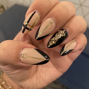 Comfort Nails & Spa - Nail Salons Near Me - Puyallup, Washington