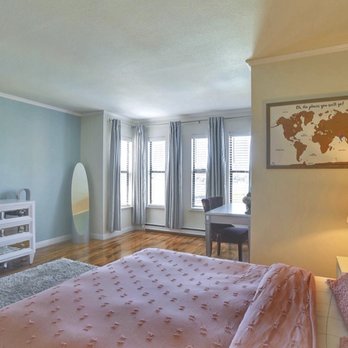Lilian's Cleaning Services - I dont know how you make a bed with a down comforter look so good, but they are magicians - Home Cleaning Near Me