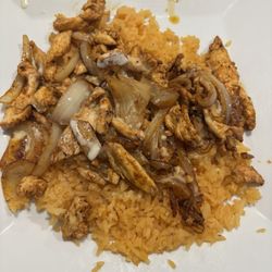 Ayala's Mexican Restaurant - Arroz con pollo - no peppers