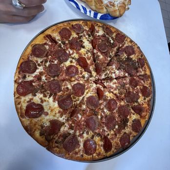 Craigo's Pizza - Meat lovers pizza - Pizza Near Me - Beaver, Utah Craigo's Pizza - Meat lovers pizza - Pizza Near Me - Beaver, Utah