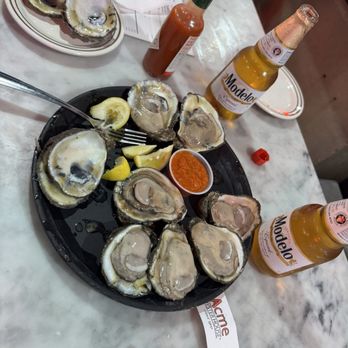 Acme Oyster House - Seafood Near Me - New Orleans, Louisiana Acme Oyster House - Seafood Near Me - New Orleans, Louisiana