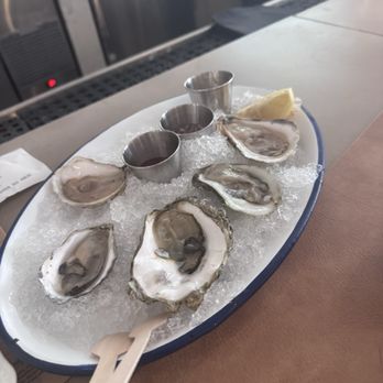 Humble Oysters and Bubbles - One of each oyster available that day. - Seafood Near Me - Phoenix, Arizona Humble Oysters and Bubbles - One of each oyster available that day. - Seafood Near Me - Phoenix, Arizona