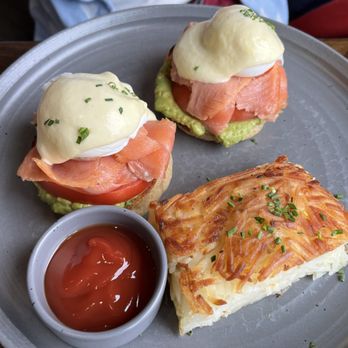 Goldfinch Tavern - PNW Benedict - Seafood Near Me - Seattle, Washington