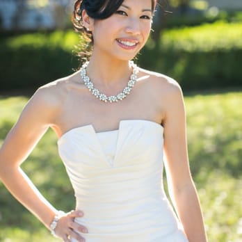 Stephanie Nicole - Bridal portraits with Stephanie Nicole Hair & Makeup (photo courtesy of Sharon Nicole Photography) - Makeup Artists Near Me Stephanie Nicole - Bridal portraits with Stephanie Nicole Hair & Makeup (photo courtesy of Sharon Nicole Photography) - Makeup Artists Near Me