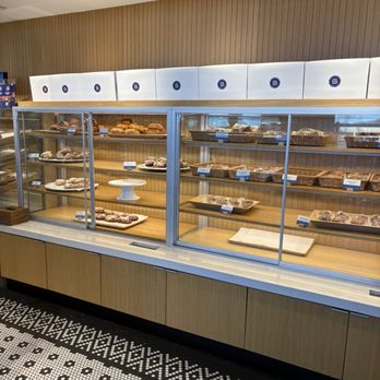 Paris Baguette - Bakeries Near Me - Montvale, New Jersey Paris Baguette - Bakeries Near Me - Montvale, New Jersey