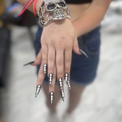Allure Nails