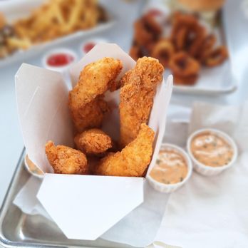 Burger Lounge - Plant based Chicken Tenders - Burgers Near Me - Carlsbad, California