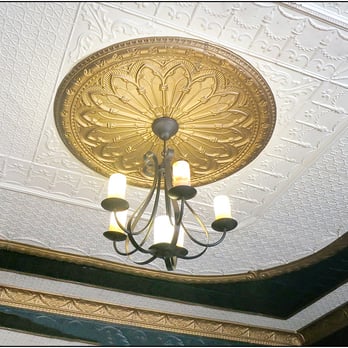 Sawa Restaurant & Grill - The fancy ceiling - Mediterranean Near Me - Houston, Texas Sawa Restaurant & Grill - The fancy ceiling - Mediterranean Near Me - Houston, Texas