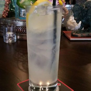 Bosscat Kitchen & Libations - BC Lemonade - New American Near Me - Houston, Texas