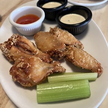 Muni - MuNi Wings - Burgers Near Me - Kansas City, Missouri Muni - MuNi Wings - Burgers Near Me - Kansas City, Missouri