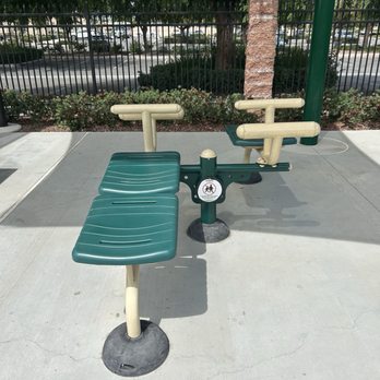 Town Square Park - Parks Near Me - Murrieta, California