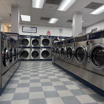 Burbank Coin Laundry - 13th of April 2025 - Laundromat Near Me - Burbank, California Burbank Coin Laundry - 13th of April 2025 - Laundromat Near Me - Burbank, California