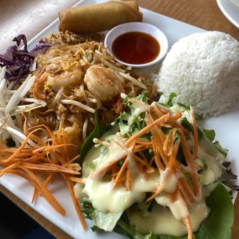 Rosie Thai Cuisine - Pad Thai Combo All Day - Thai Near Me - Covina, California Rosie Thai Cuisine - Pad Thai Combo All Day - Thai Near Me - Covina, California