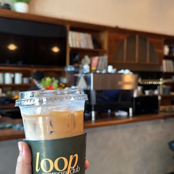 Loop Espresso Club - Vanilla latte - Coffee & Tea Near Me - Los Angeles, California Loop Espresso Club - Vanilla latte - Coffee & Tea Near Me - Los Angeles, California
