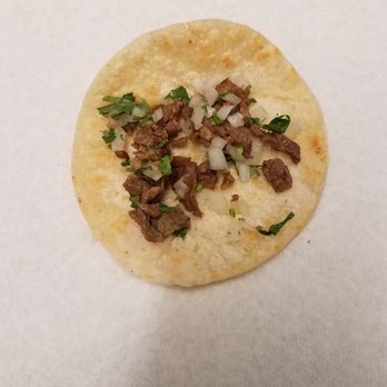 The Curbside Kitchen - I am extremely disappointed in Curbside Kitchen.  They keep getting worse and worse.  This is how all my tacos looked from here. - Food Trucks Near Me
