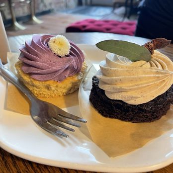 The Butterwood Bake Consortium - Desserts Near Me - Pittsburgh, Pennsylvania