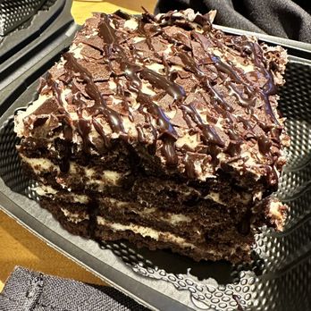 Olive Garden Italian Restaurant - Chocolate Brownie Lasagna - Italian Near Me - Flagstaff, Arizona Olive Garden Italian Restaurant - Chocolate Brownie Lasagna - Italian Near Me - Flagstaff, Arizona