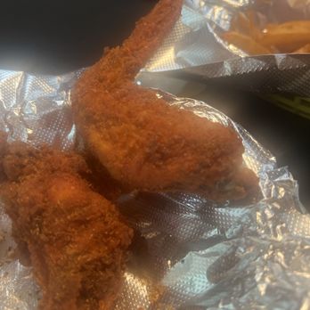 Side Chic - Old Bay wings (I asked for crispy) - Chicken Wings Near Me - Richmond, Virginia