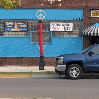 Suzy's Bar - Dive Bars Near Me - Hamtramck, Michigan Suzy's Bar - Dive Bars Near Me - Hamtramck, Michigan