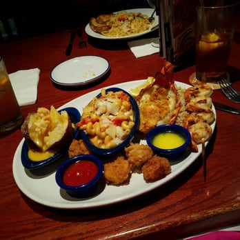 Red Lobster - Lobster and Shrimp Overload - Seafood Near Me - Atlanta, Georgia Red Lobster - Lobster and Shrimp Overload - Seafood Near Me - Atlanta, Georgia