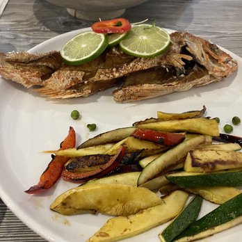 Aromas del Peru - Fried snapper - Peruvian Near Me - Miami, Florida Aromas del Peru - Fried snapper - Peruvian Near Me - Miami, Florida
