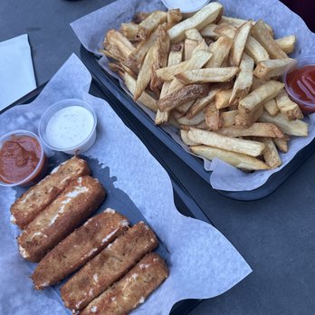 Mr Furley's Bar - Mozzarella sticks and fires - Pizza Near Me - Los Angeles, California Mr Furley's Bar - Mozzarella sticks and fires - Pizza Near Me - Los Angeles, California