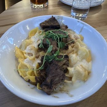 1983 Restaurant, Bar & Arcade - Short rib Mac and cheese - Venues & Event Spaces Near Me - Tampa, Florida