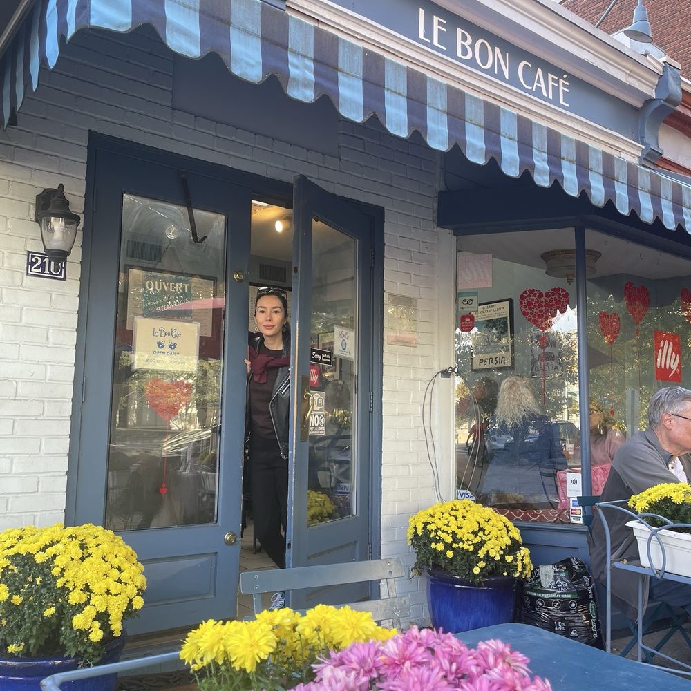 Le Bon Cafe - Entrance - Coffee & Tea Near Me - Washington, DC, District of Columbia Le Bon Cafe - Entrance - Coffee & Tea Near Me - Washington, DC, District of Columbia