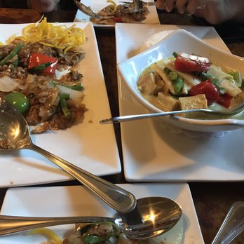 Thai Bella - Drunken chicken noodles and tofu green curry - Thai Near Me - Moab, Utah