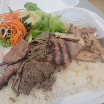 PHO 100 - Broken rice combo - Vietnamese Near Me - Moorpark, California