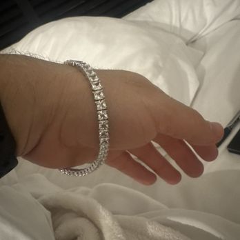 Anka Jewelry - Jewelry prior to adjustment. - Jewelry Near Me - Las Vegas, Nevada Anka Jewelry - Jewelry prior to adjustment. - Jewelry Near Me - Las Vegas, Nevada