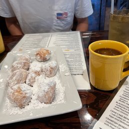 Croissant Beignets