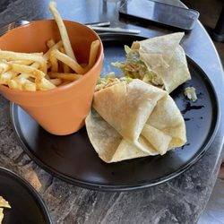 Twisted Root - Chicken wrap