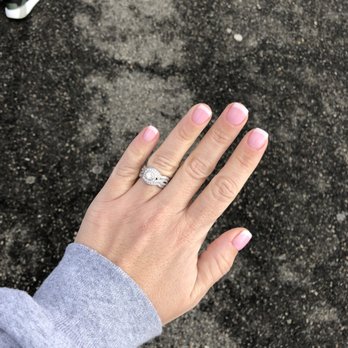Blush Beauty Bar Nails & Spa - Nail Salons Near Me - Morris Plains, New Jersey