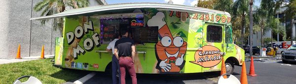 Don Mofongo Food Truck by null