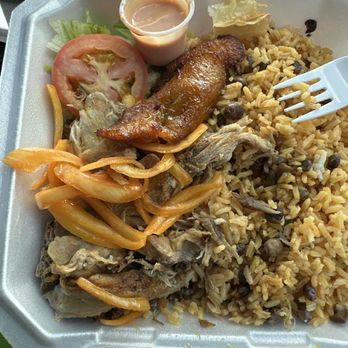 El Pilón Sabor Boricua - Puerto Rican Near Me - San Antonio, Texas El Pilón Sabor Boricua - Puerto Rican Near Me - San Antonio, Texas