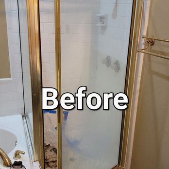 JJ General Contractor - Before picture of walk in shower in Valley Ranch - General Contractors Near Me JJ General Contractor - Before picture of walk in shower in Valley Ranch - General Contractors Near Me