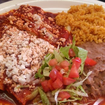 Mama's Kitchen - Enchiladas Rojos - Mexican Near Me - San Antonio, Texas