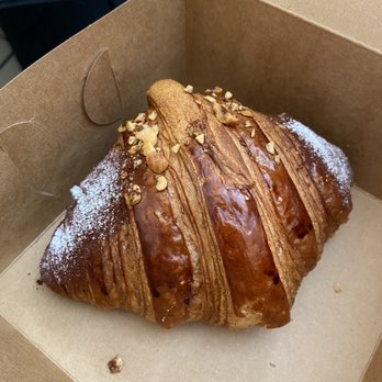 Bachour - Nutella Croissant - Bakeries Near Me - Coral Gables, Florida