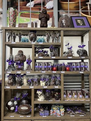 Li-Lac Chocolates by null