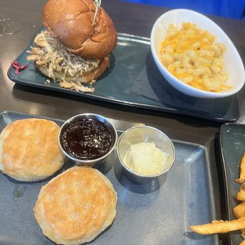 Southern Social - Biscuit side and jerk chicken sandwich with Mac n cheese - Southern Near Me - Woodbury, Minnesota Southern Social - Biscuit side and jerk chicken sandwich with Mac n cheese - Southern Near Me - Woodbury, Minnesota